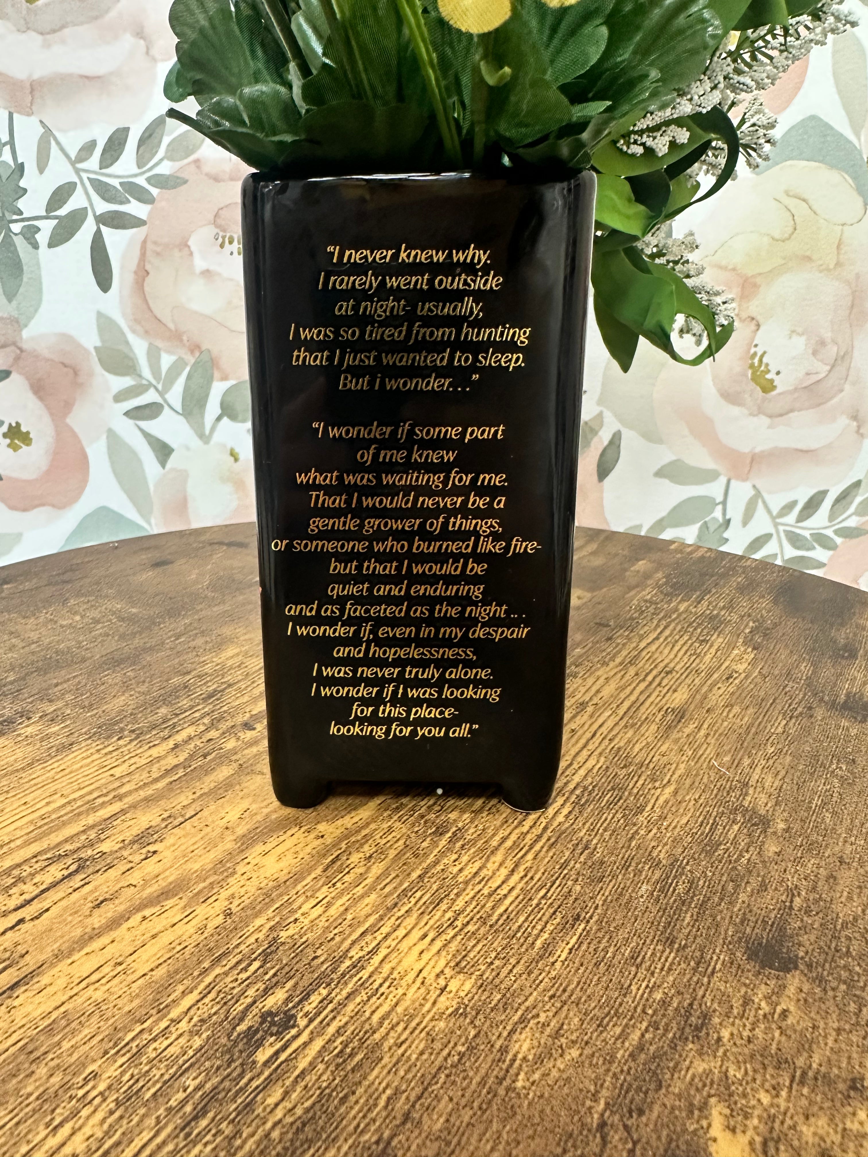ACOTAR Dresser Vase