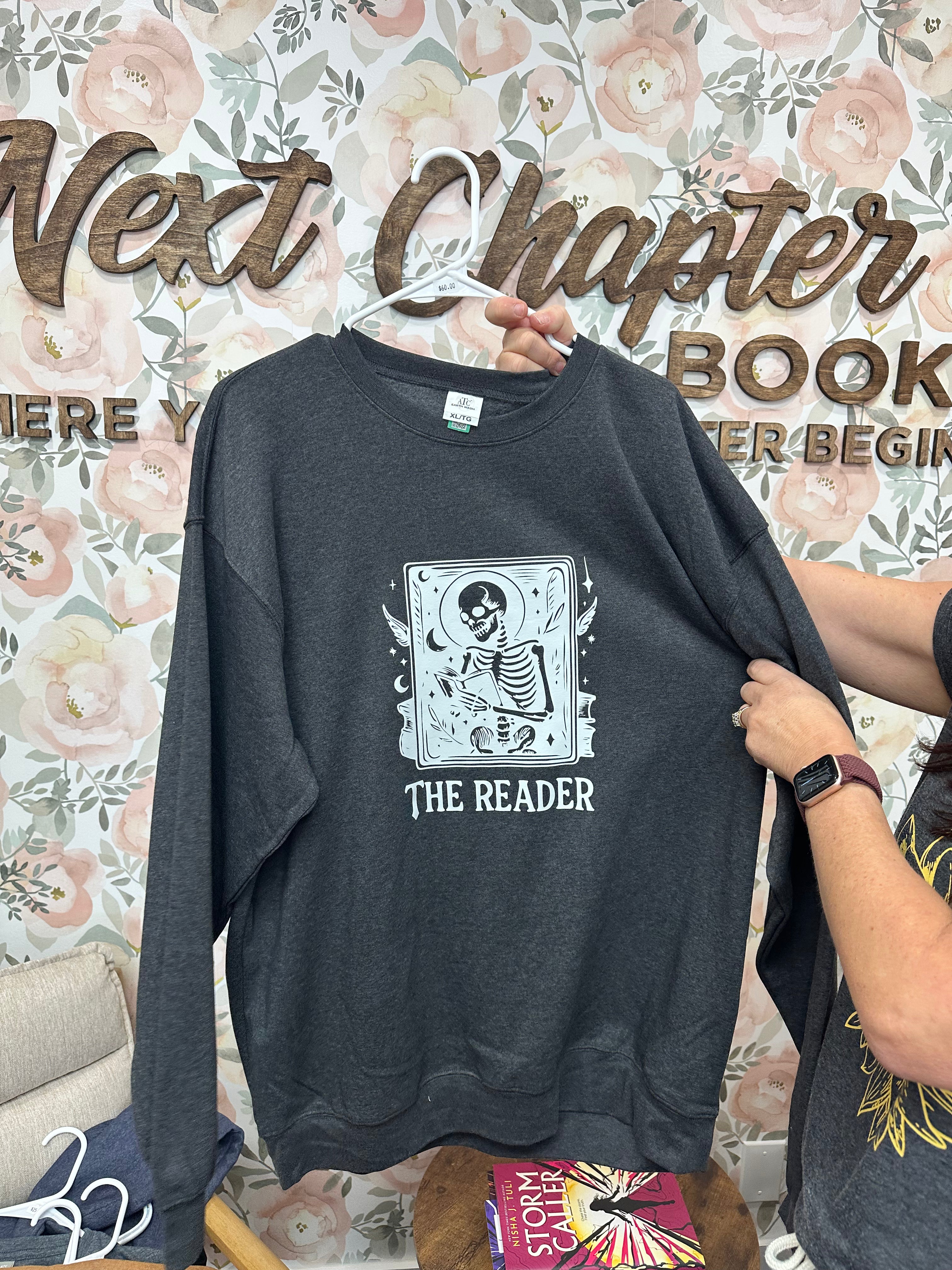 The Reader Crewneck Grey