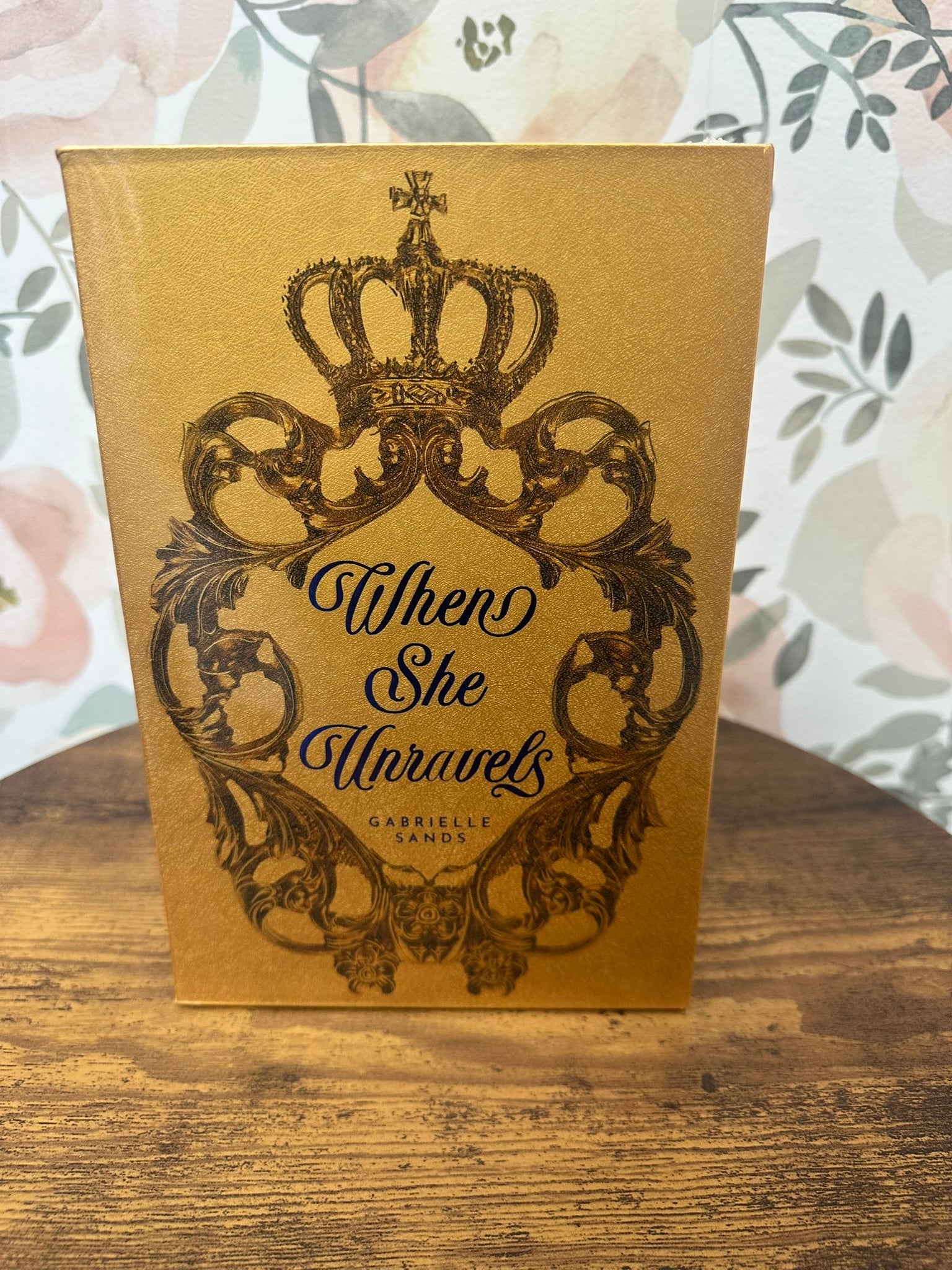 When She Unravels (Sealed)