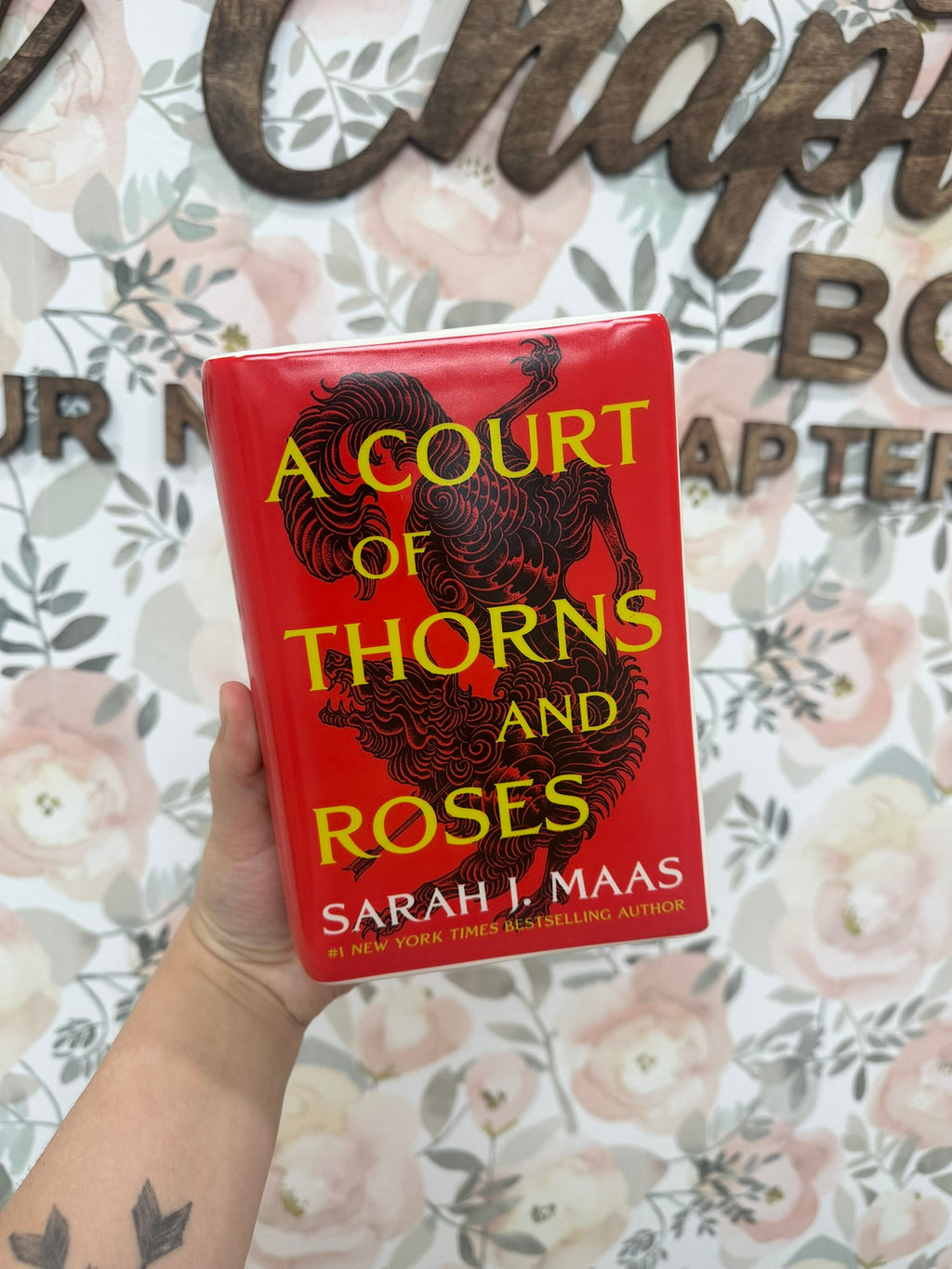 ACOTAR Vase