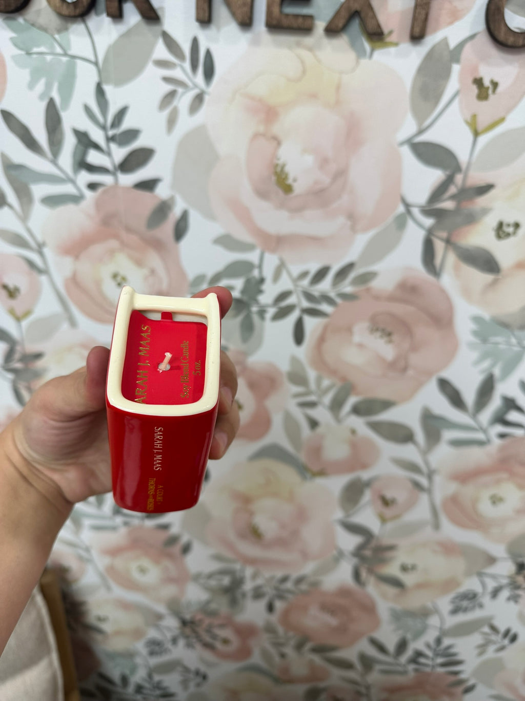 ACOTAR Candle 5oz.