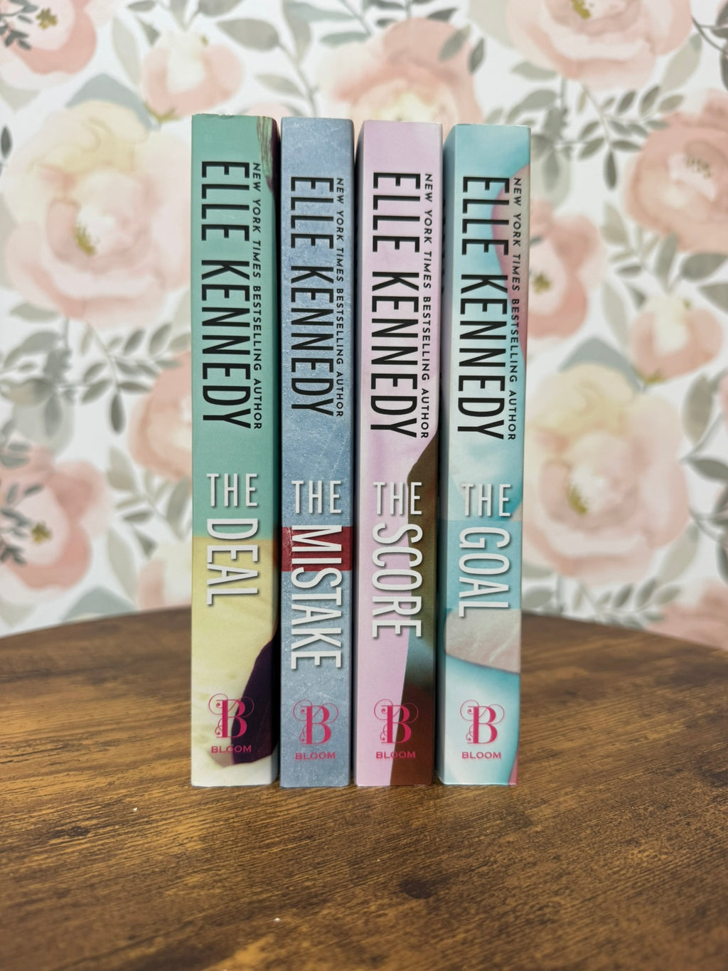 Off Campus - OG Covers - Books 1-4