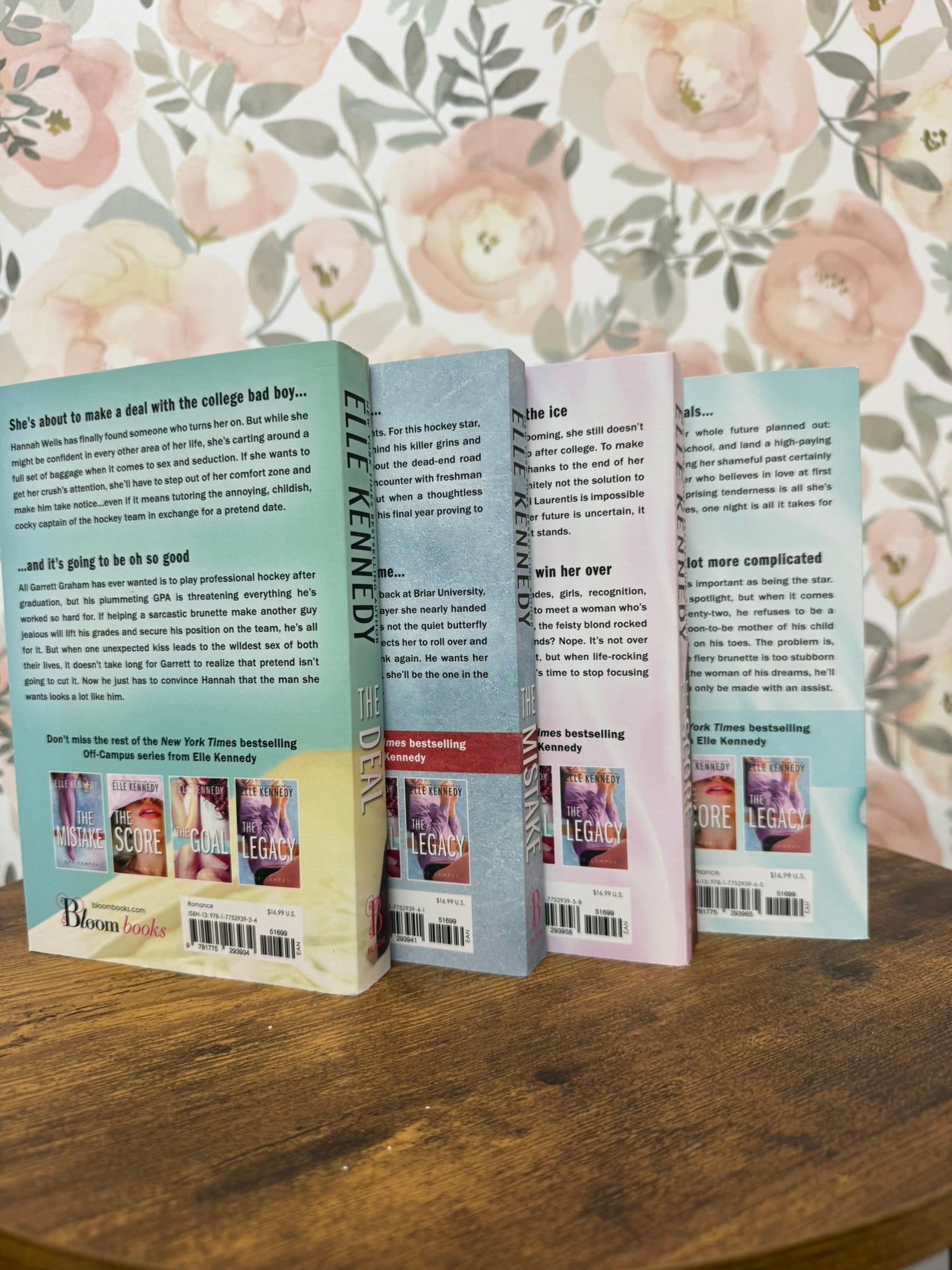 Off Campus - OG Covers - Books 1-4