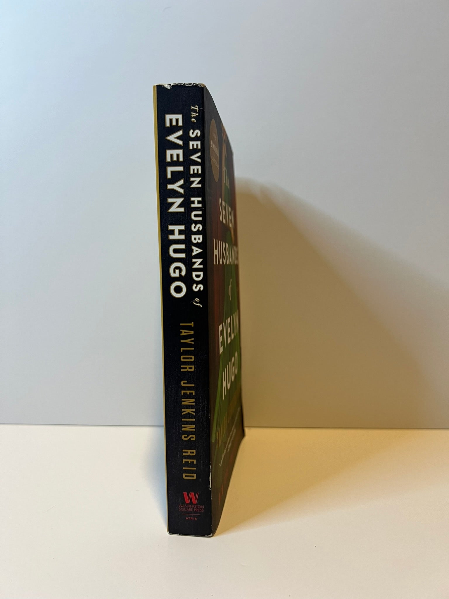 USED: The Seven Husbands of Evelyn Hugo